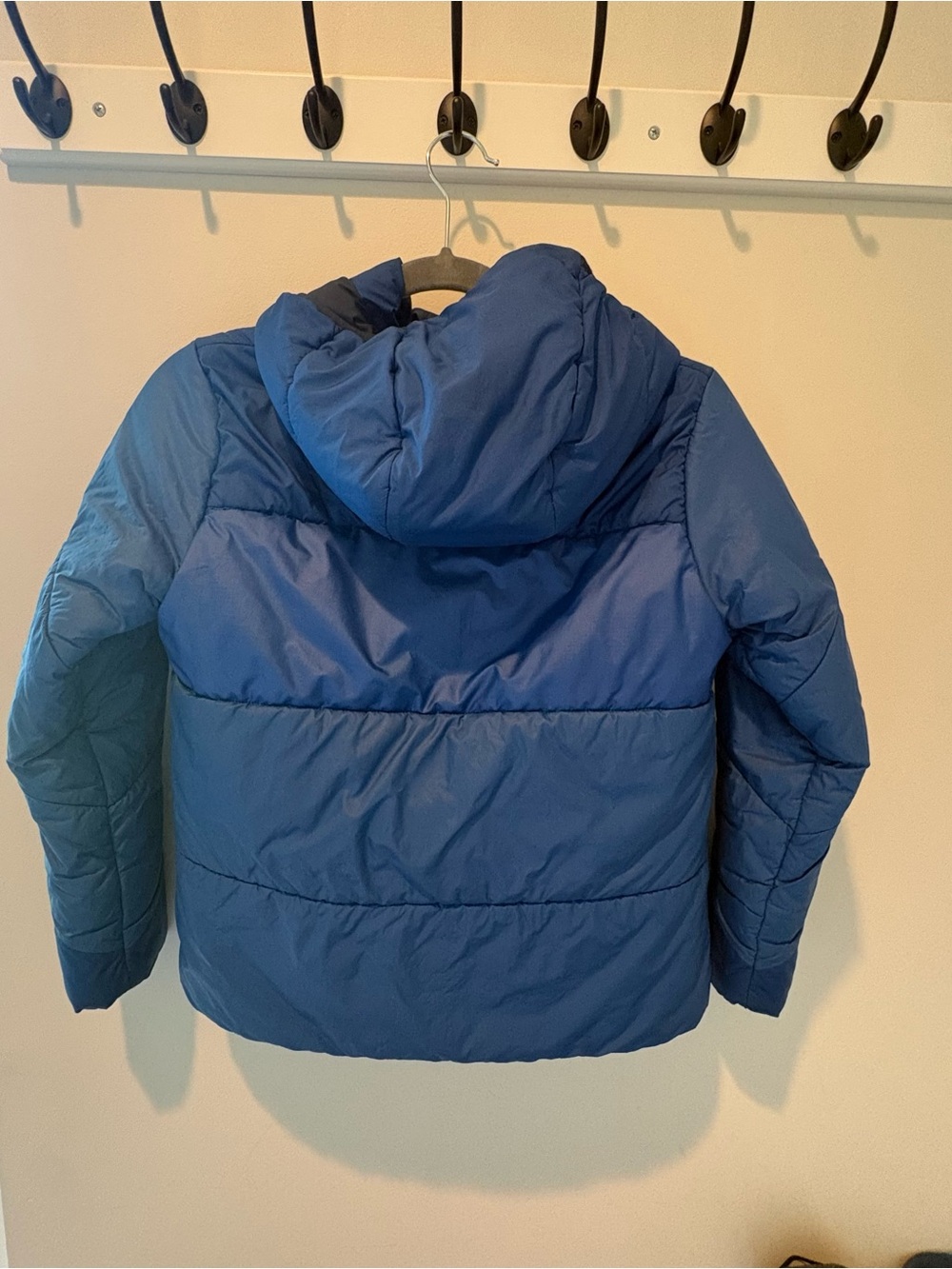 Patagonia Kids Blue Hooded Puffer Jacket - Picture 11 of 12